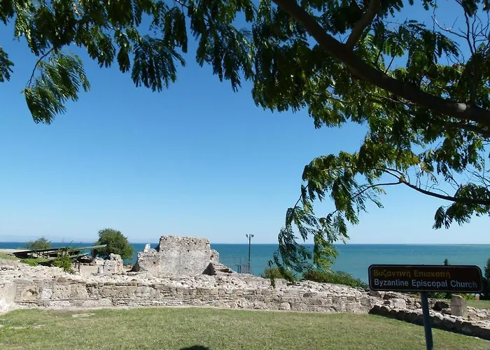 Dias Makrygialos