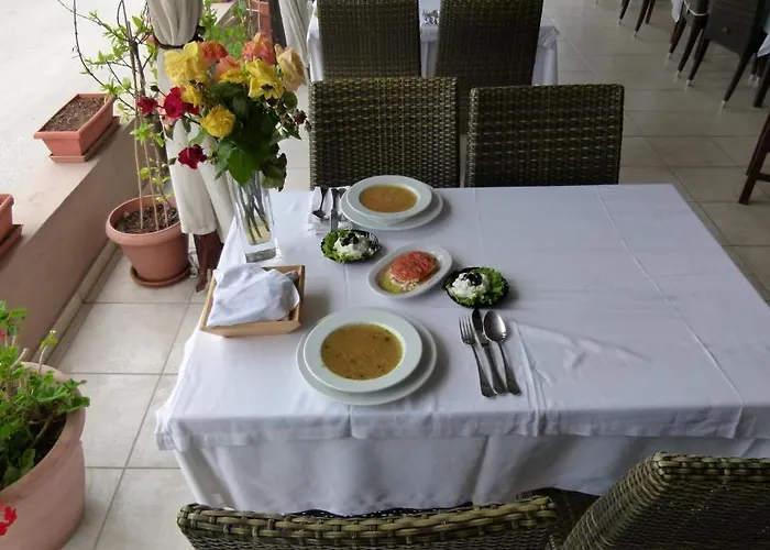 Dias Hotel