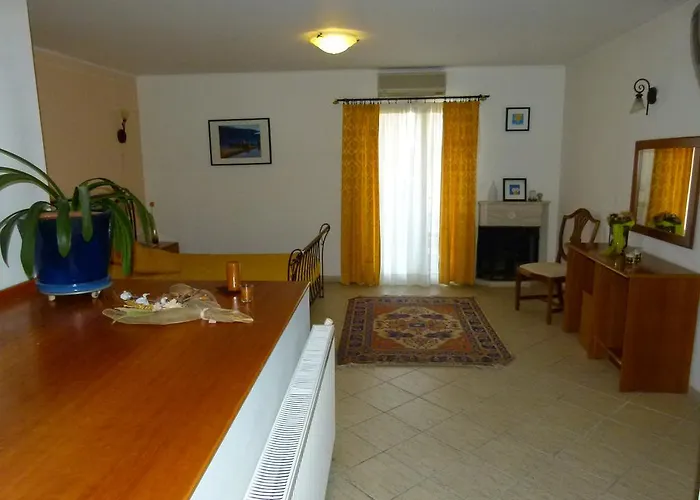 Hotel Dias 3*